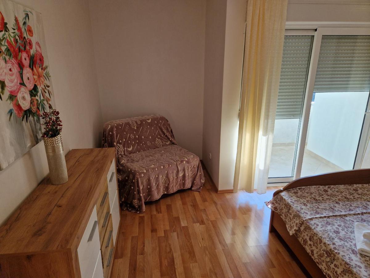 Apartments Jagoda Подстрана Экстерьер фото