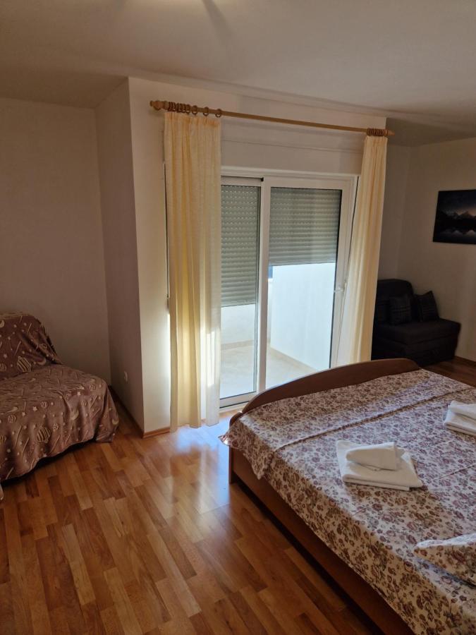 Apartments Jagoda Подстрана Экстерьер фото