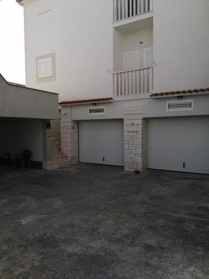 Apartments Jagoda Подстрана Экстерьер фото